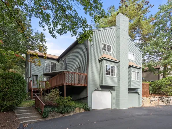 17 E Bluff Rd Unit 17, Ashland, MA 01721