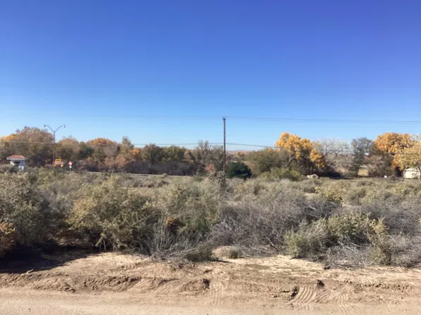 2 Stella Ct, Belen, NM 87002
