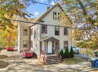 114 Hurlburt St #B, New Haven, CT 06519