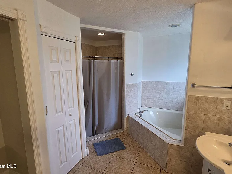 296 Croquet Ave NE — Photo 22