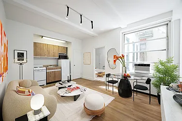 325 West 45th Street, #108