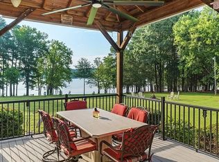 365 Thomas Trl, Clarksville, VA 23927