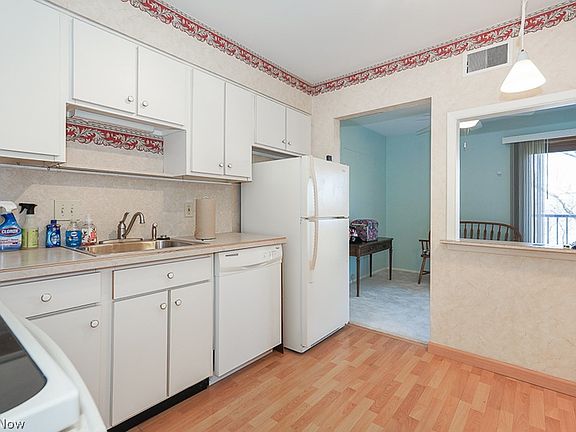 2nd image of 18501 Hilliard Blvd APT 303