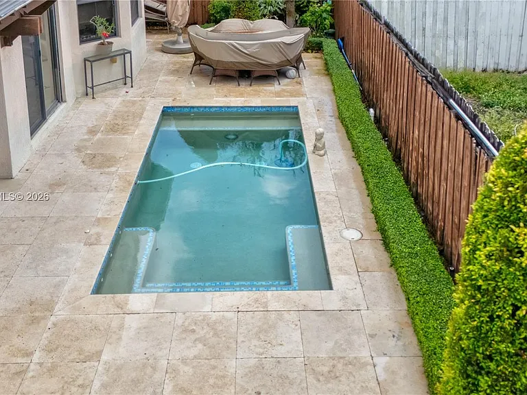 1016 NW 99th Psge — Photo 36