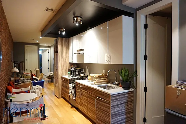 Rented by Rennit Inc. | media 28