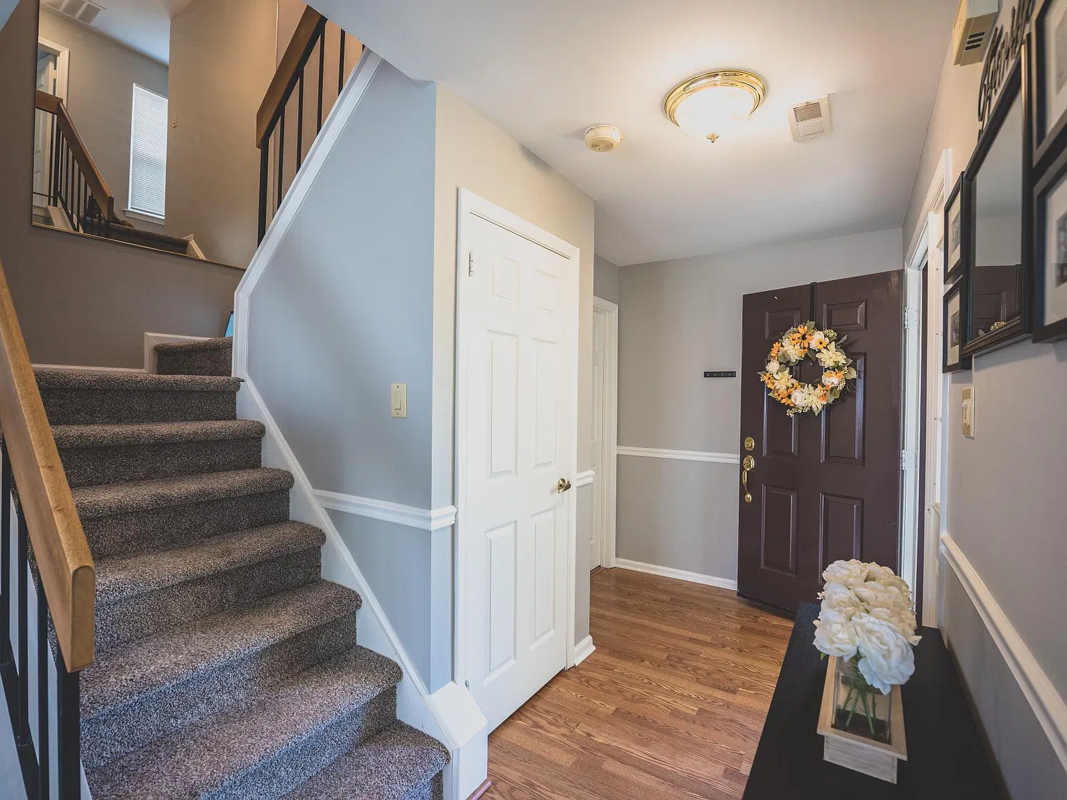 2 bed, 2.5 bath, 1506 sqft, $3,100 — Photo 2
