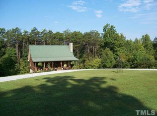 239 Rocky Ridge Rd, Leasburg, NC 27291