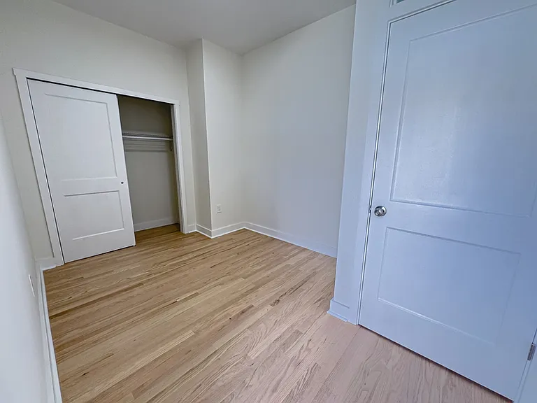 2013 Green St #3R — Photo 13