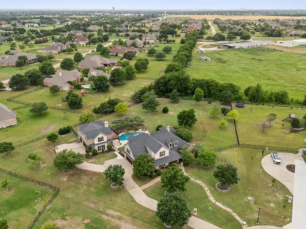 821 Saddlebrook Dr, Lucas, TX 75002