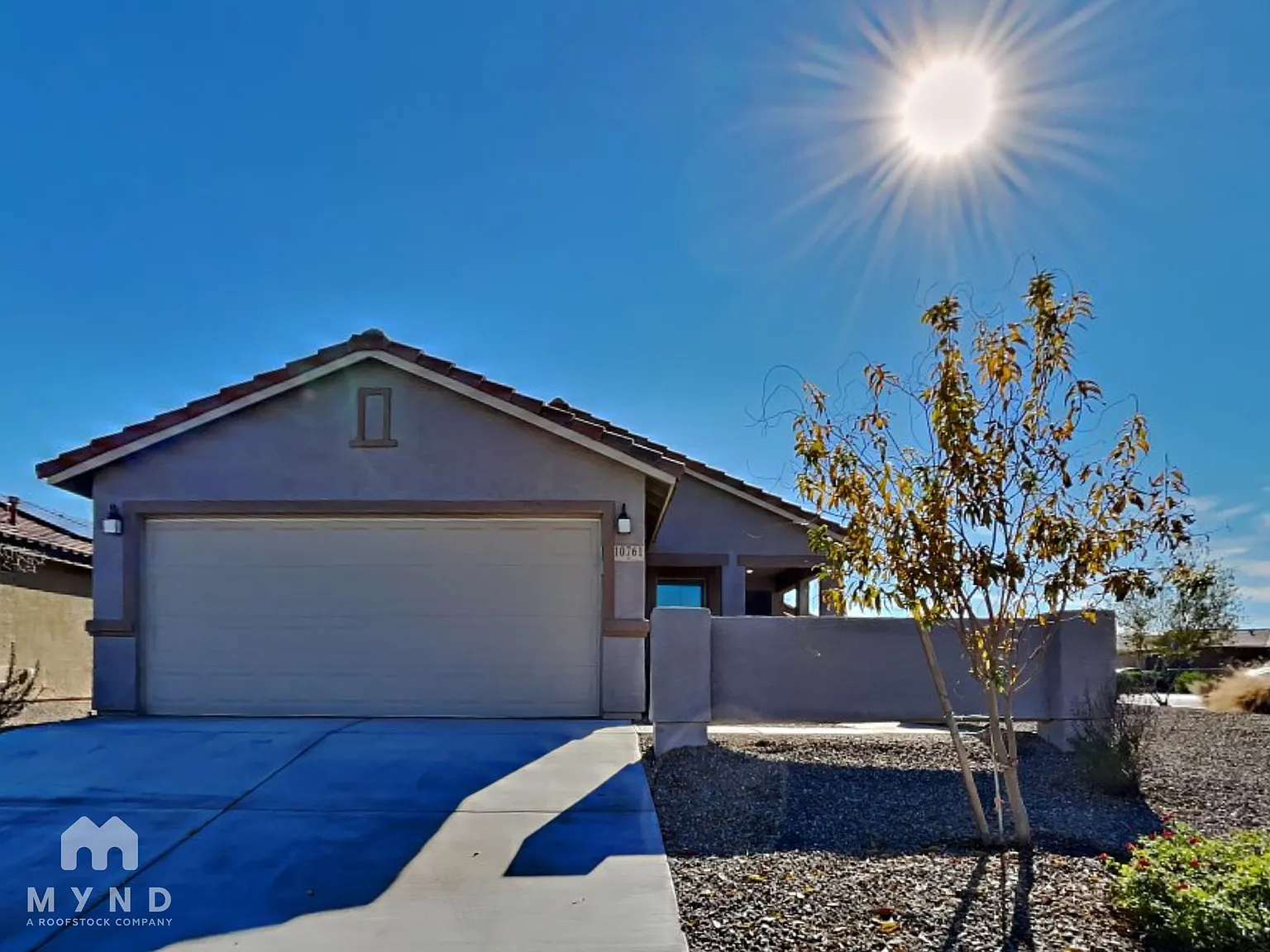 3 bed, 2.0 bath, 1620 sqft, $1,875 — Photo 2