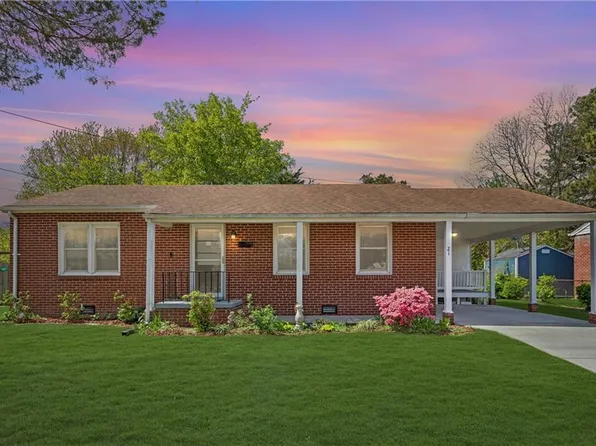 21 Harwood Ave, Hampton, VA 23664