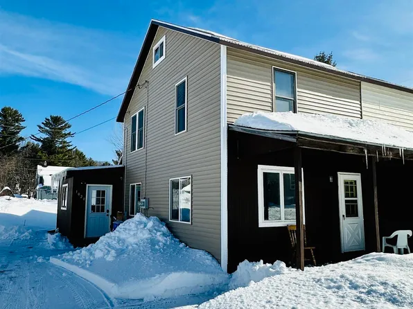 1020 School St, Ishpeming, MI 49849