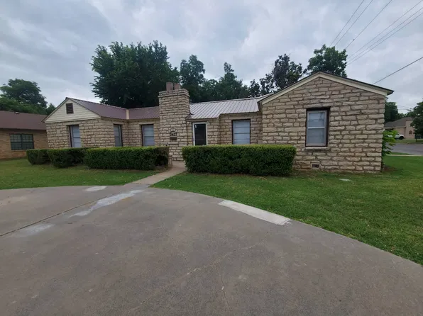 2627 Bismarck St, Vernon, TX 76384