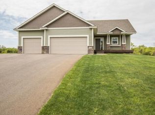 7595 244th St, Forest Lake, MN 55025