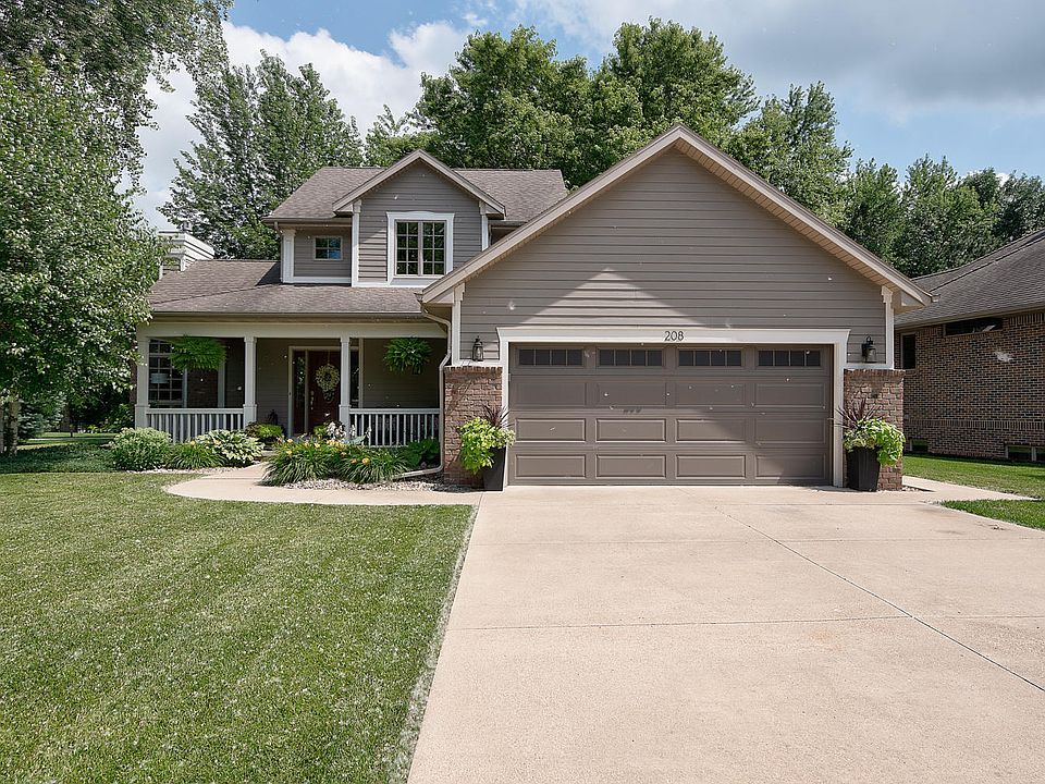 1st image of 208 Emerald Meadows Dr