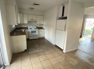 2821 Stewart Ave #3, Las Vegas, NV 89101