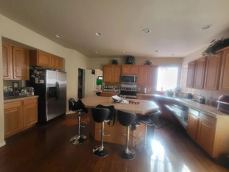 4858 Steamboat Lake Ct — Photo 6