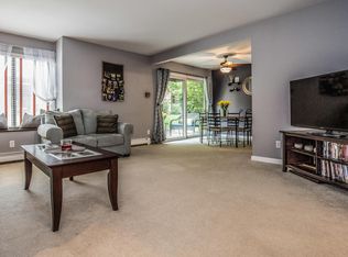 2460 W Good Hope Rd UNIT 54, Glendale, WI 53209