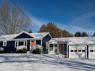 22 Indian Ridge Road, Hopkinton, NH 03229