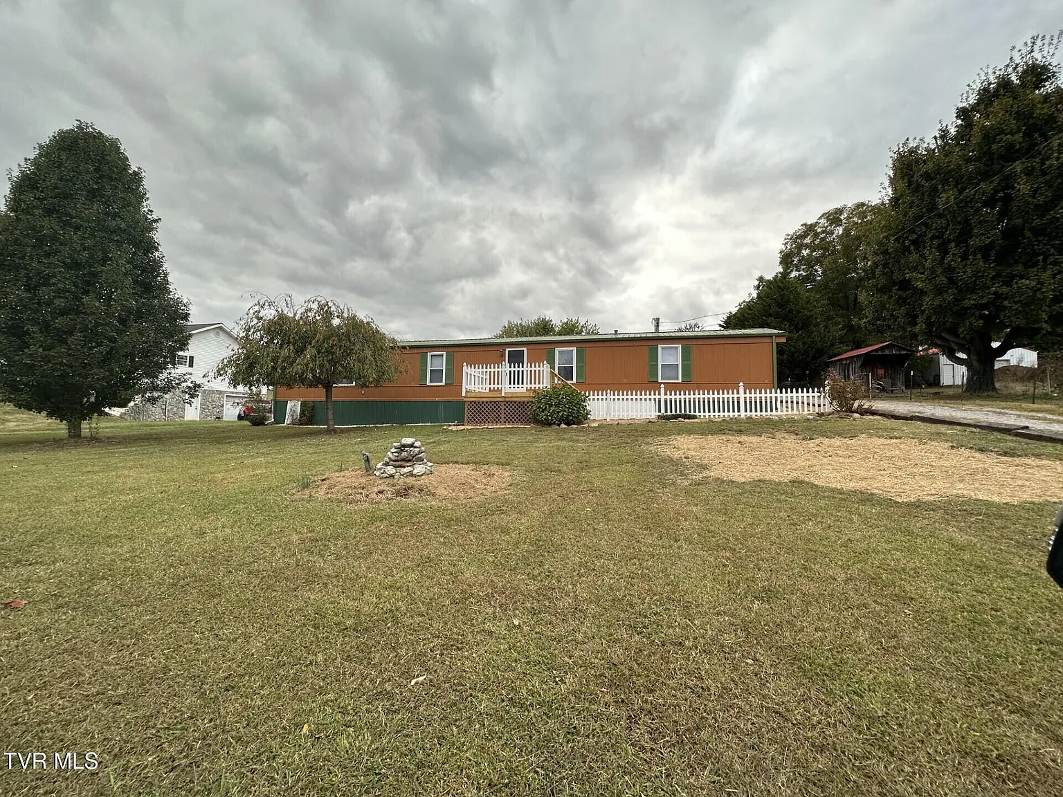 2 bed, 2.0 bath, 1152 sqft, $1,200 — Photo 1
