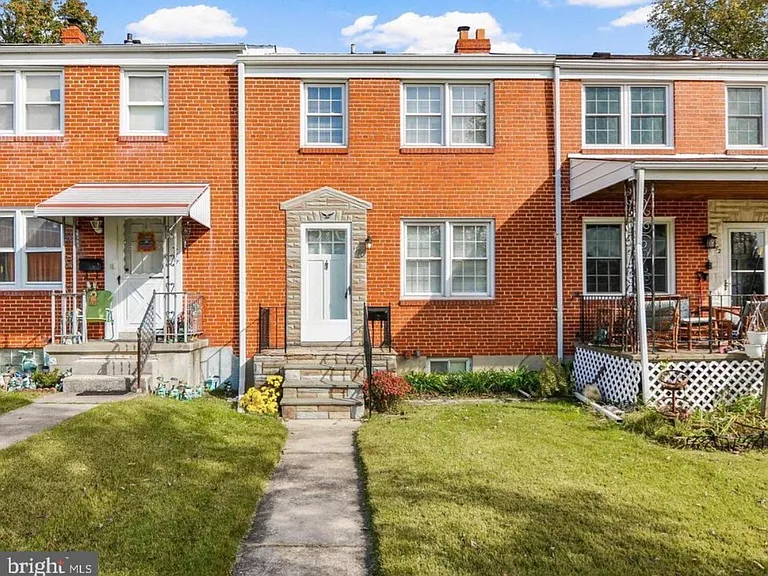 1770 Weston Ave — Photo 10