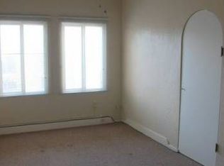 462 Stow Ave APT 2, Oakland, CA 94606