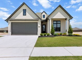 3608 W Laredo St, Broken Arrow, OK 74012