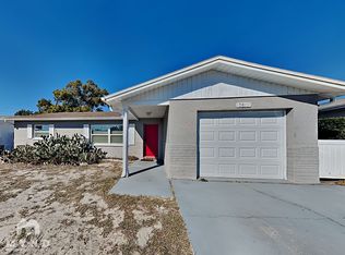 7511 Hawthorn Dr, Port Richey, FL 34668