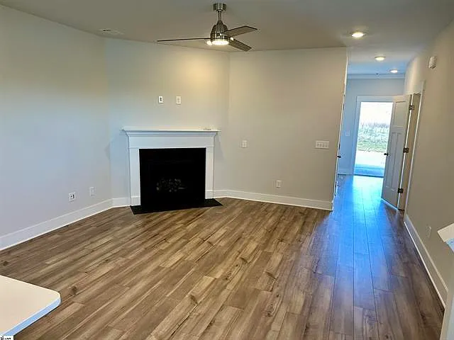 201 Shallons Dr #1 — Photo 8