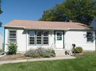 435 Julia St, Lemont, IL 60439