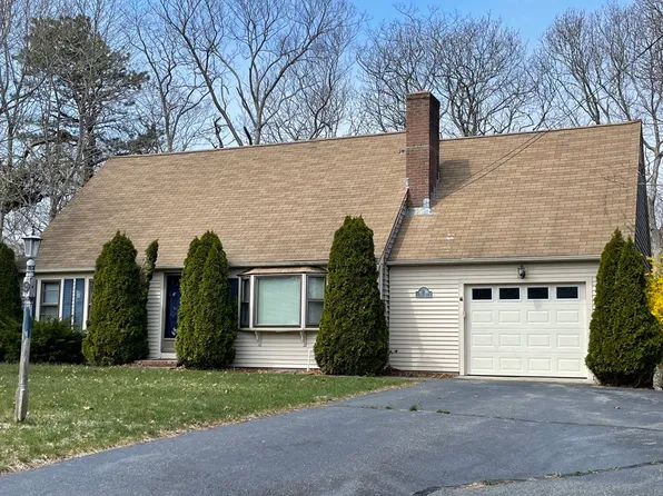 9 Halyard Way, Barnstable, MA 02630
