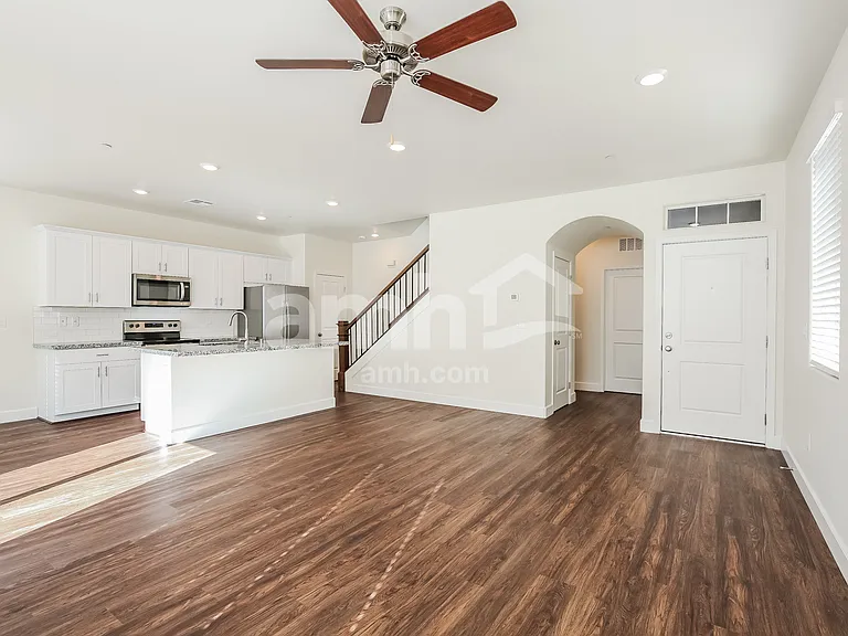 317 Cape Seville Pl — Photo 5