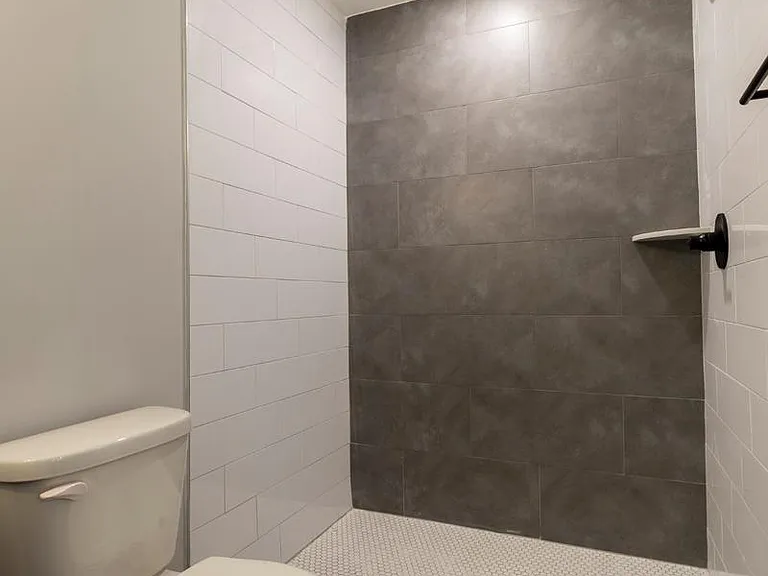 3965 Lancaster Ave #303 — Photo 8