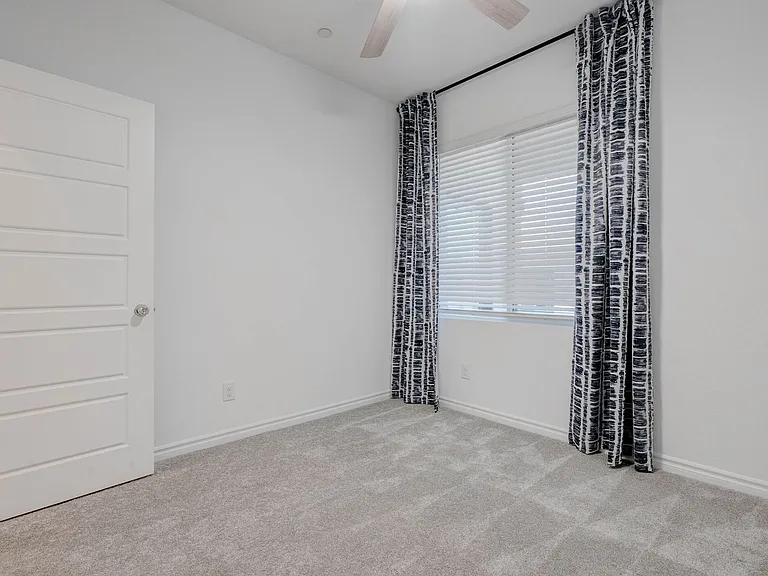 3302 Viola Hills Ave — Photo 16