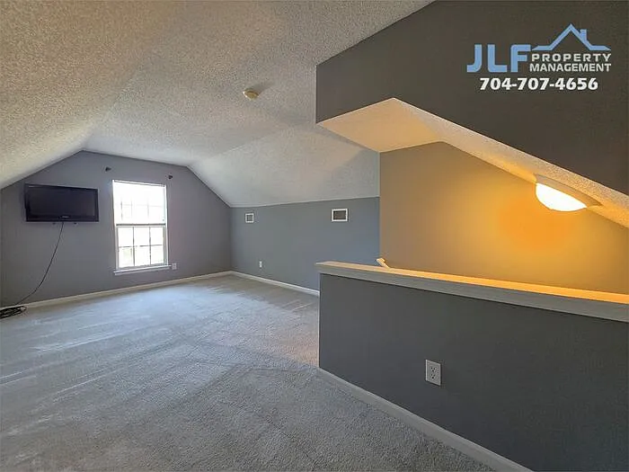 8417 Appledale Dr — Photo 21
