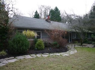 19522 Old River Dr, West Linn, OR