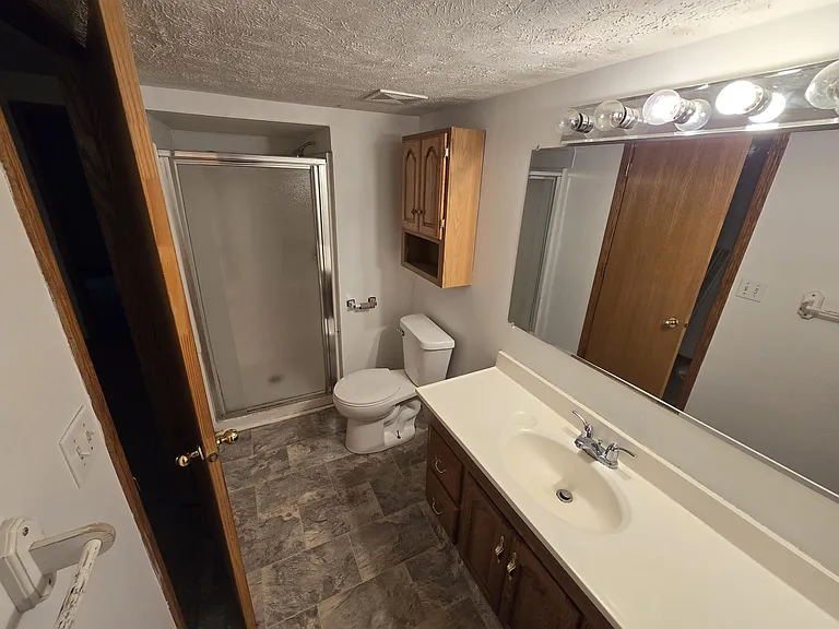 748 W Belmont Ave — Photo 10
