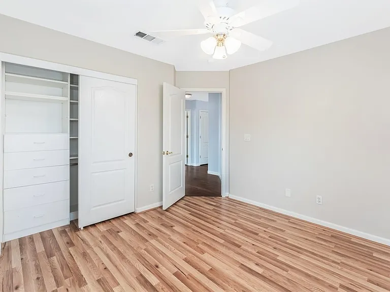 1733 Tesara Vista Pl — Photo 31