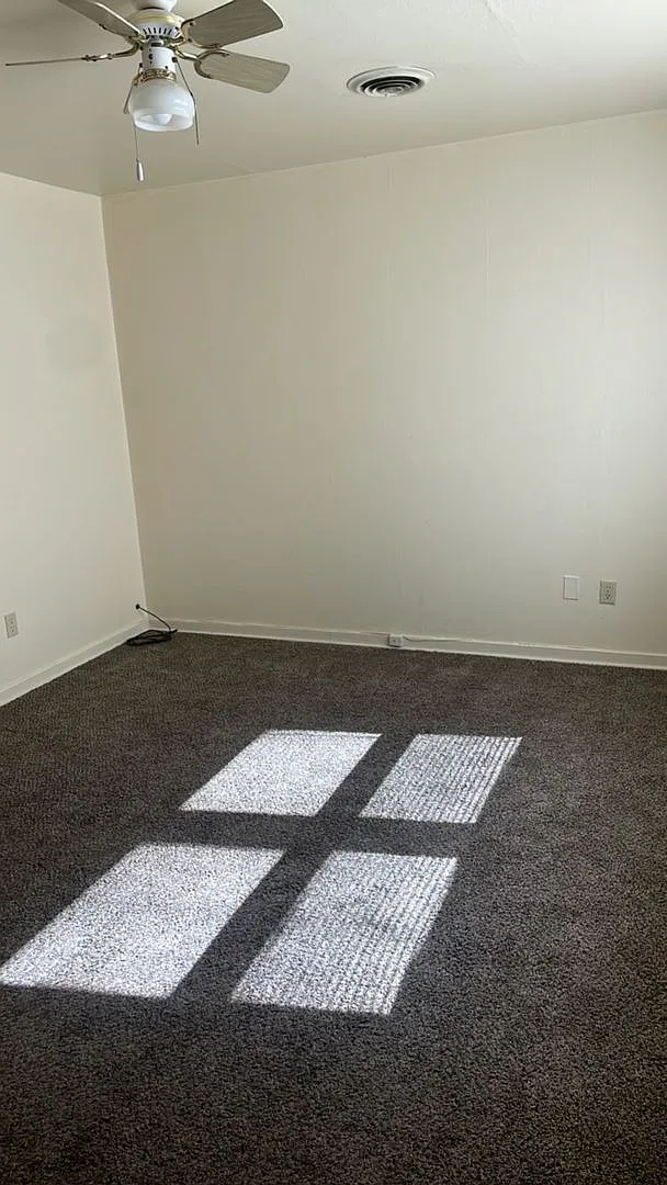 Washington Apartments — Photo 3