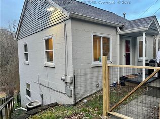 230 Hickory Rd, Charleston, WV 25314