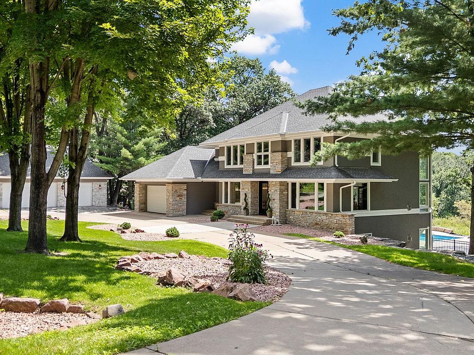 1st image of 9 Red Forest Way