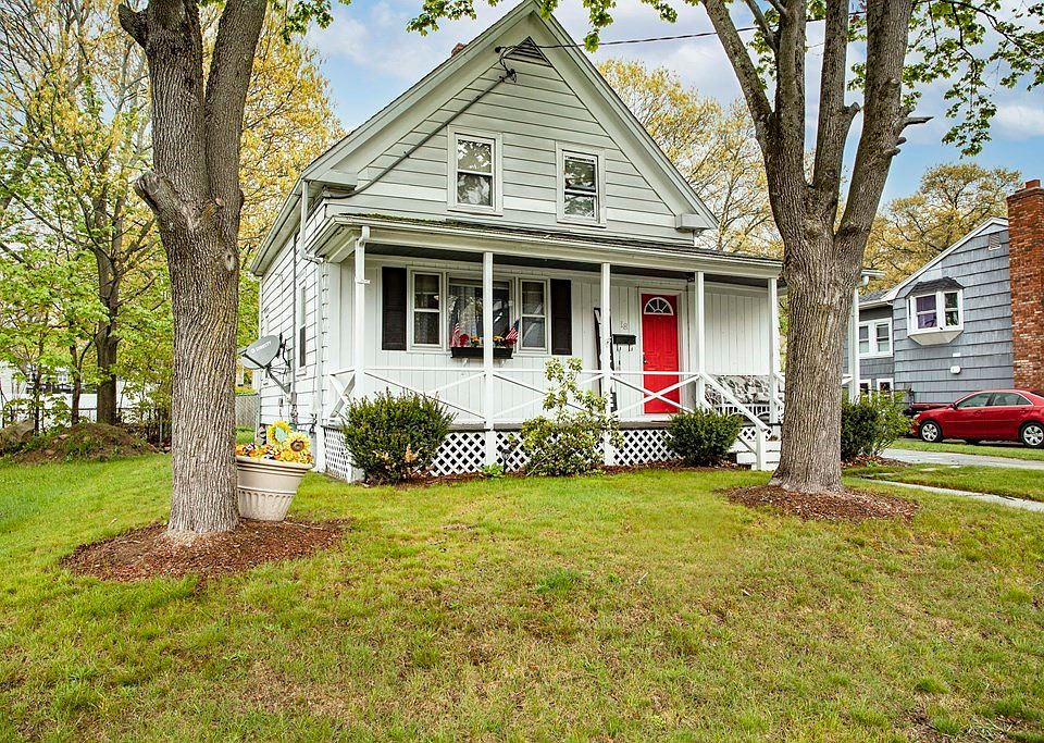 1st image of 18 Miller Ave