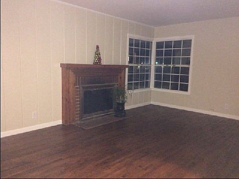 fireplace in living rm