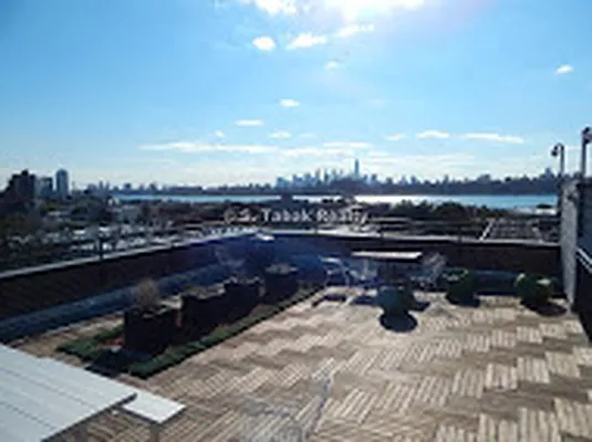 Rented by Steven C Bohbot, LREB | media 55