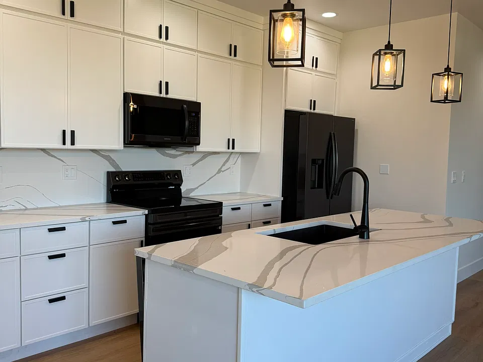 Spacious kitchen