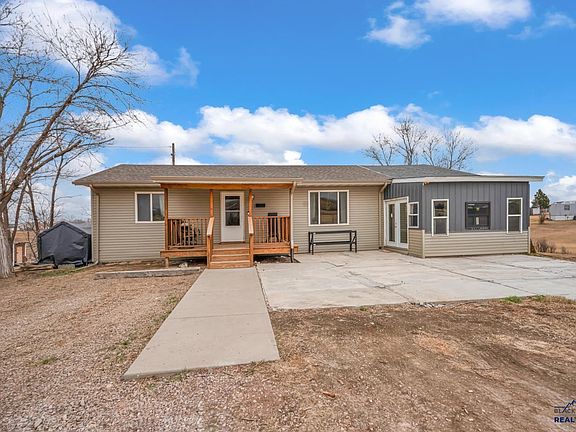 2nd image of 14814 Radar Hill Rd