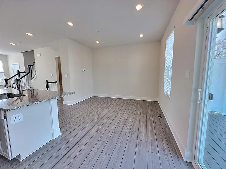 1710 Huber Rd — Photo 14