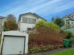 337 NE 54th St, Seattle, WA 98105