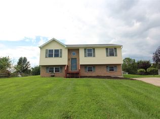 1272 Ox Rd, Woodstock, VA 22664