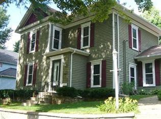340 N Mulberry St, Marshall, MI 49068